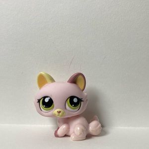 Littlest pet shop purple cat